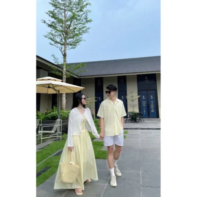 15+ Đồ Đôi Đi Biển Đẹp Tinh Tế Cho Couple Thời Trang
